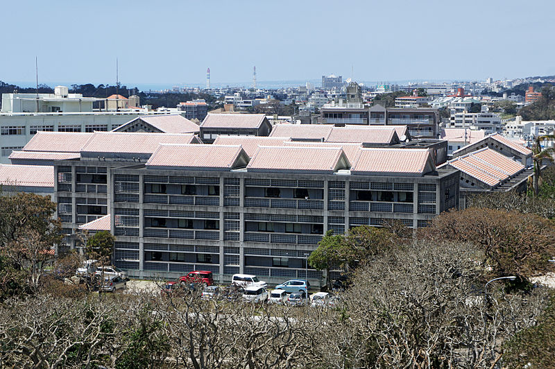 沖縄県立芸術大学のキャンパス
